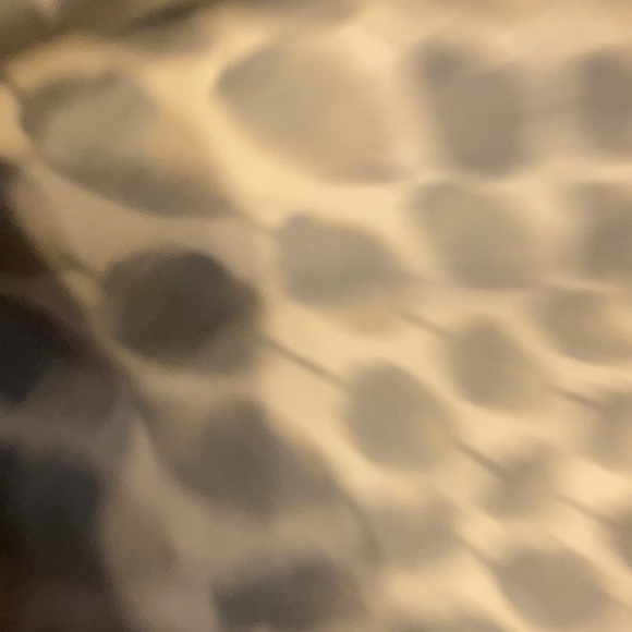 She’s - Picture 1 of 1